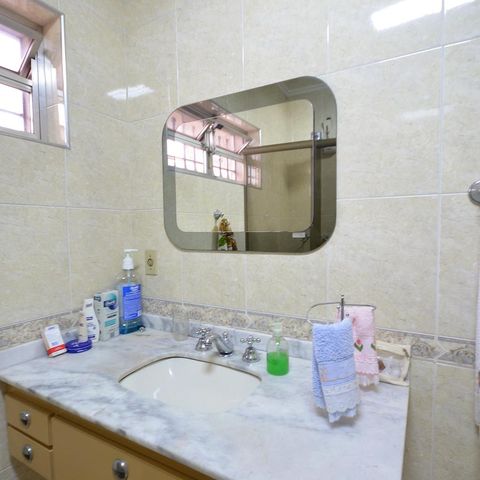 Casa à venda com 252m², 3 quartos e 3 vagasSuite Quarto 3