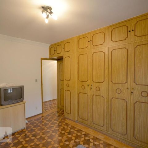 Casa à venda com 252m², 3 quartos e 3 vagasQuarto 2