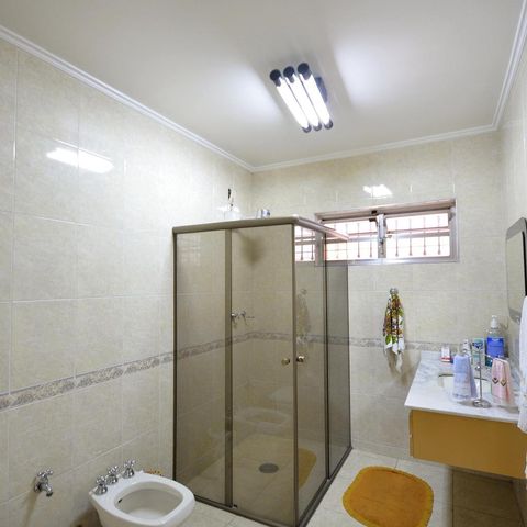 Casa à venda com 252m², 3 quartos e 3 vagasSuite Quarto 3