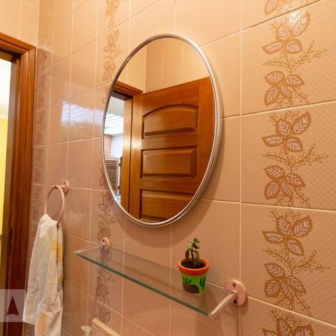 Casa à venda com 330m², 3 quartos e 8 vagasLavabo