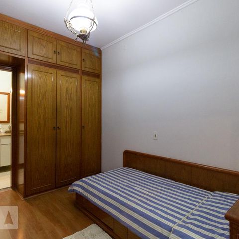 Casa à venda com 330m², 3 quartos e 8 vagasSuíte 1