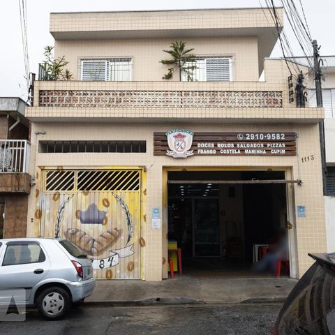 Casa à venda com 429m², 5 quartos e 1 vagaFachada