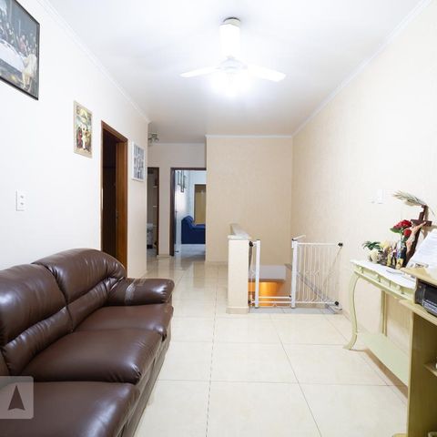 Casa à venda com 429m², 5 quartos e 1 vagaSala