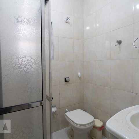Casa à venda com 429m², 5 quartos e 1 vagaBanheiro 2