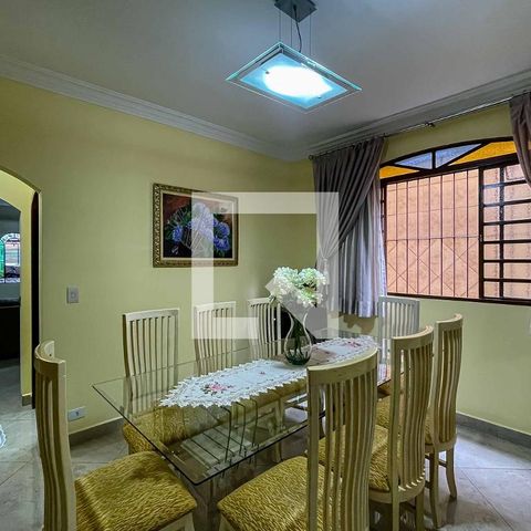 Casa à venda com 220m², 3 quartos e 2 vagasSala de Jantar