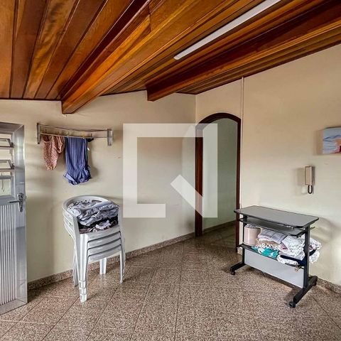 Casa à venda com 220m², 3 quartos e 2 vagasÁrea de Serviço