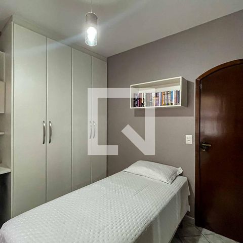 Casa à venda com 220m², 3 quartos e 2 vagasQuarto 2 