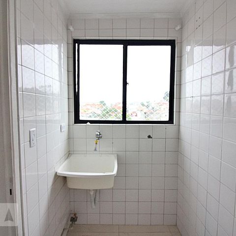 Apartamento para alugar com 70m², 2 quartos e 1 vagaÁrea de Serviço