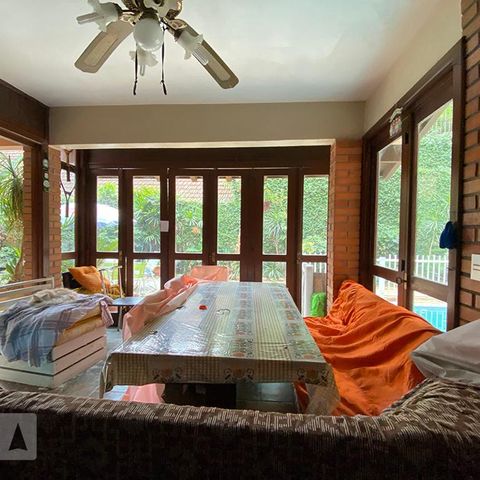 Casa à venda com 400m², 4 quartos e 2 vagasSala 3 superior