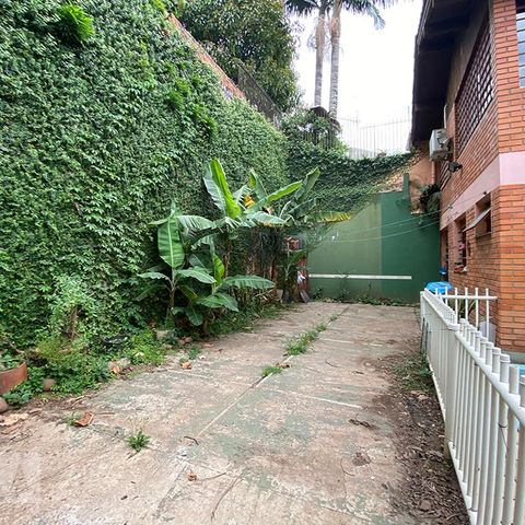 Casa à venda com 400m², 4 quartos e 2 vagasPátio