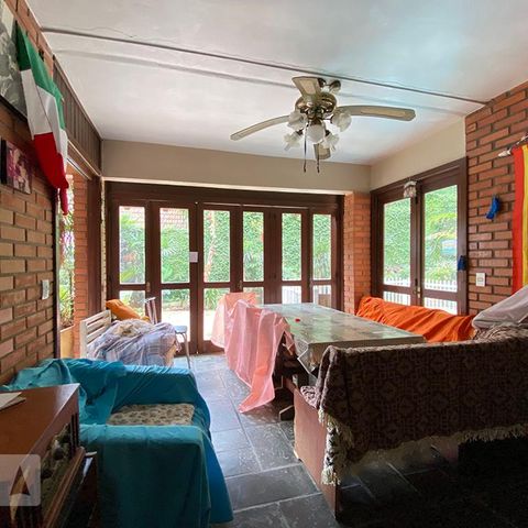 Casa à venda com 400m², 4 quartos e 2 vagasSala 3 superior