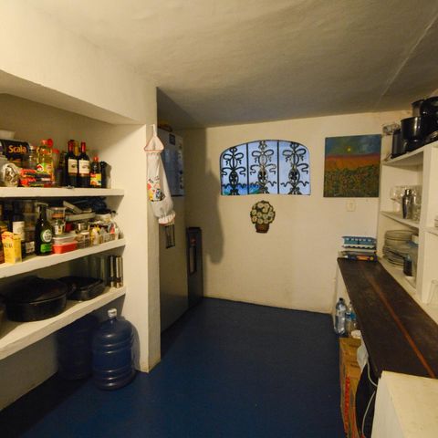 Casa à venda com 500m², 6 quartos e sem vagaDespensa
