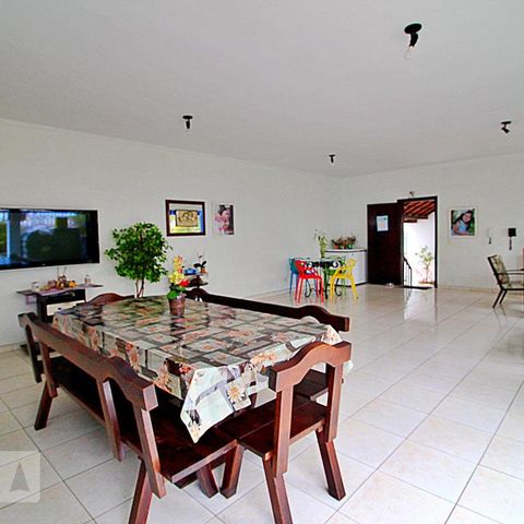 Casa para alugar com 400m², 4 quartos e 30 vagasSalão de Festas