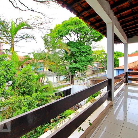 Casa para alugar com 400m², 4 quartos e 30 vagasSacada