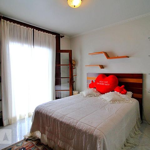 Casa para alugar com 400m², 4 quartos e 30 vagasSuíte 1
