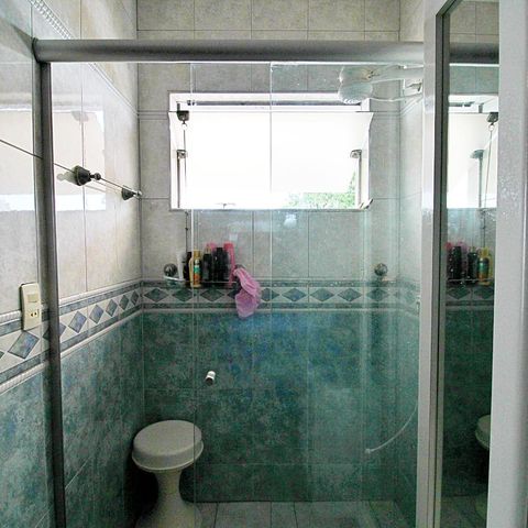 Casa para alugar com 400m², 4 quartos e 30 vagasBanheiro da Suíte 1