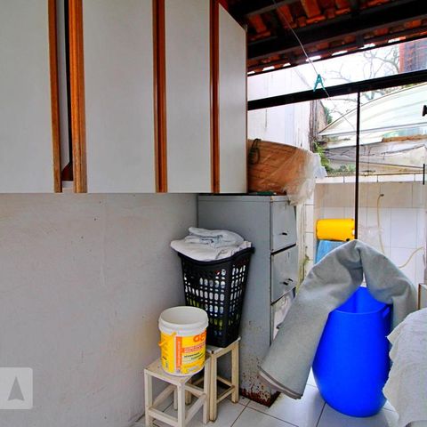 Casa para alugar com 400m², 4 quartos e 30 vagasÁrea de Serviço