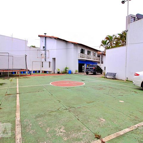 Casa para alugar com 400m², 4 quartos e 30 vagasQuadra Esportiva