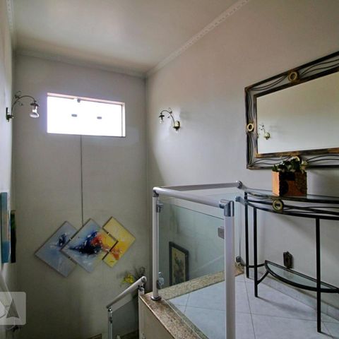 Casa para alugar com 400m², 4 quartos e 30 vagasHall