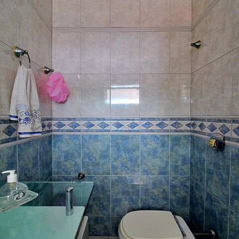 Casa para alugar com 400m², 4 quartos e 30 vagasBanheiro da Suíte 1