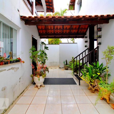 Casa para alugar com 400m², 4 quartos e 30 vagasQuintal