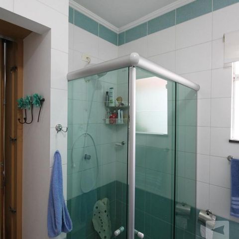 Casa de condomínio à venda com 237m², 3 quartos e 3 vagasSuíte 3