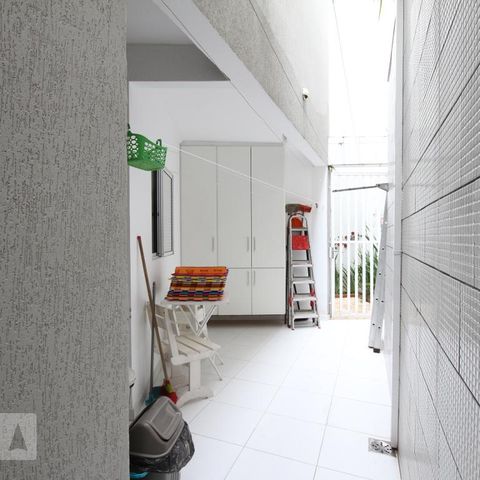 Casa de condomínio à venda com 237m², 3 quartos e 3 vagasÁrea de Serviço