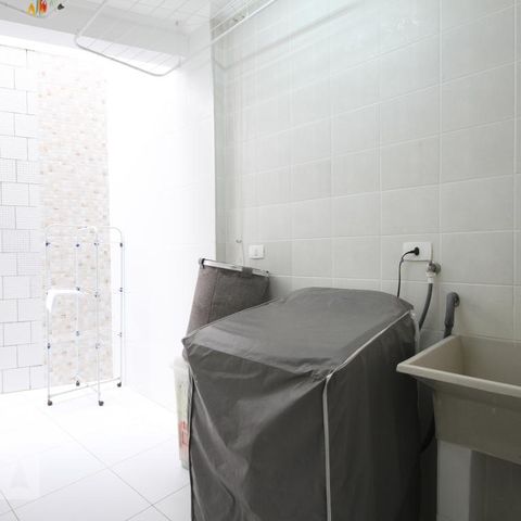 Casa de condomínio à venda com 237m², 3 quartos e 3 vagasÁrea de Serviço