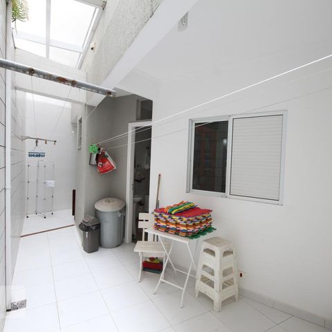 Casa de condomínio à venda com 237m², 3 quartos e 3 vagasÁrea de Serviço