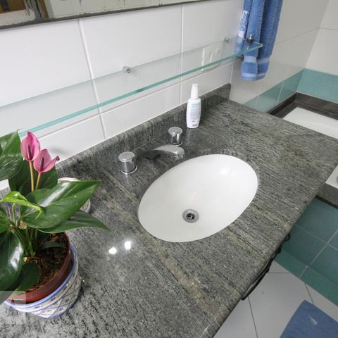 Casa de condomínio à venda com 237m², 3 quartos e 3 vagasSuíte 3