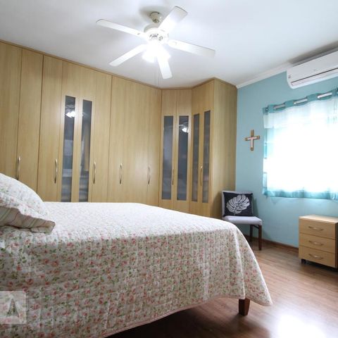 Casa de condomínio à venda com 237m², 3 quartos e 3 vagasSuíte 3