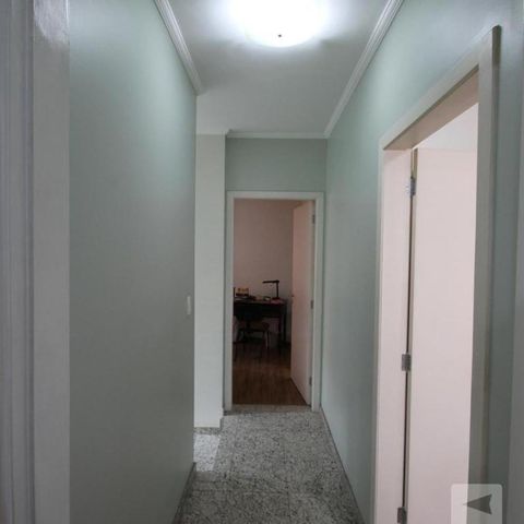Casa de condomínio à venda com 237m², 3 quartos e 3 vagasCorredor