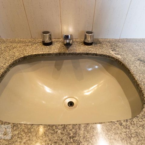 Apartamento à venda com 115m², 3 quartos e 3 vagasBanheiro da suíte