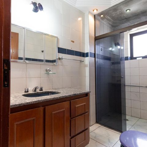 Apartamento à venda com 115m², 3 quartos e 3 vagasBanheiro