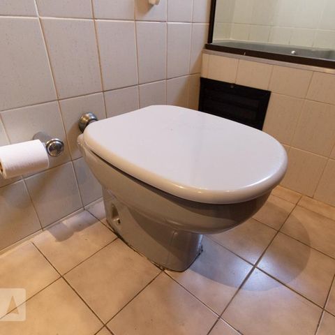 Apartamento à venda com 115m², 3 quartos e 3 vagasBanheiro da suíte