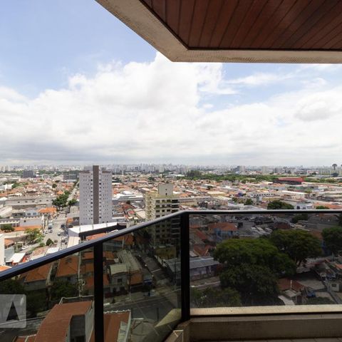 Apartamento à venda com 115m², 3 quartos e 3 vagasVista quarto 2