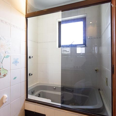 Apartamento à venda com 115m², 3 quartos e 3 vagasBanheiro da suíte