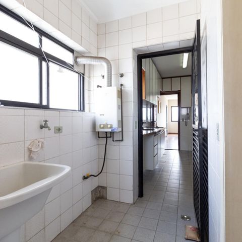 Apartamento à venda com 115m², 3 quartos e 3 vagasÁrea de serviço