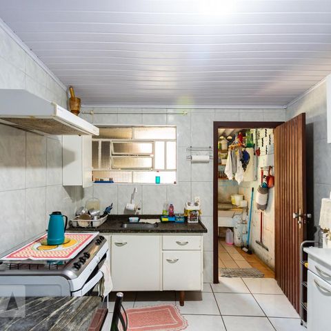 Casa para alugar com 80m², 2 quartos e 1 vaga Casa para alugar com 80m², 2 quartos e 1 vagaCozinha