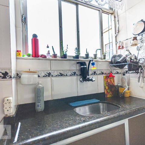Apartamento à venda com 81m², 2 quartos e sem vaga Apartamento à venda com 81m², 2 quartos e sem vagaCozinha