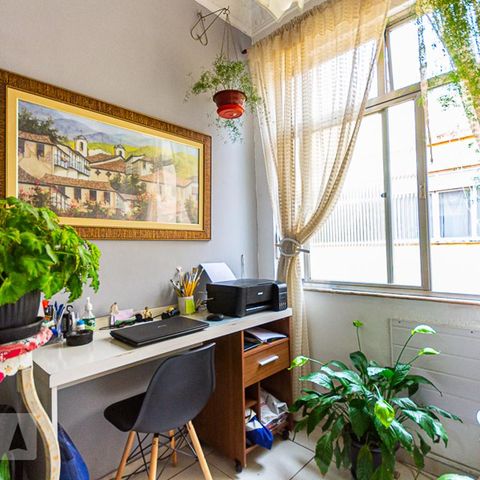 Apartamento à venda com 81m², 2 quartos e sem vaga Apartamento à venda com 81m², 2 quartos e sem vagaSala