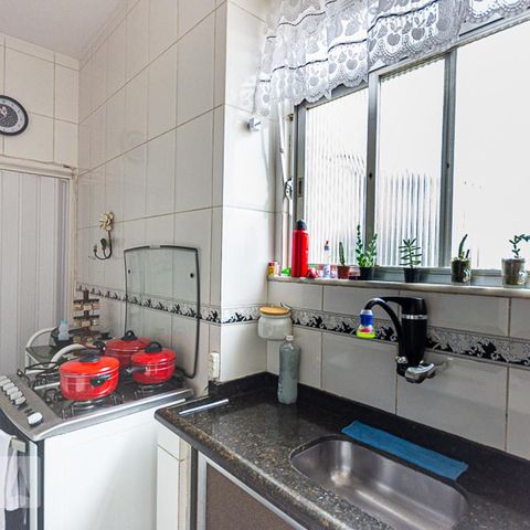 Apartamento à venda com 81m², 2 quartos e sem vaga Apartamento à venda com 81m², 2 quartos e sem vagaCozinha