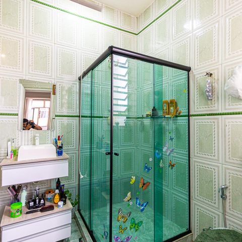 Apartamento à venda com 81m², 2 quartos e sem vaga Apartamento à venda com 81m², 2 quartos e sem vagaBanheiro
