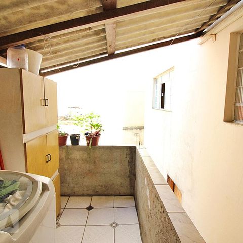 Casa à venda com 125m², 4 quartos e 4 vagasLavanderia