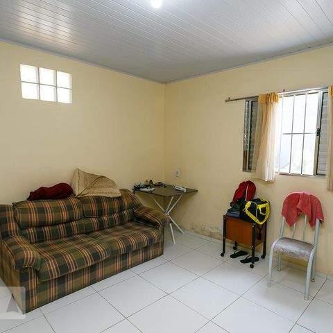 Casa à venda com 90m², 1 quarto e sem vagaQuarto