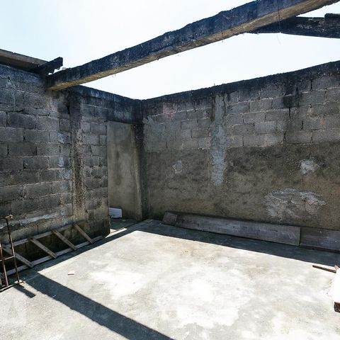 Casa à venda com 90m², 1 quarto e sem vagaEdícula