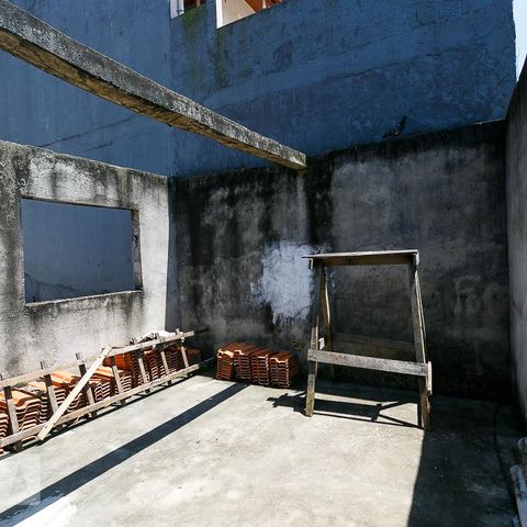 Casa à venda com 90m², 1 quarto e sem vagaEdícula