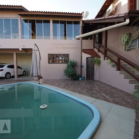 Casa à venda com 420m², 3 quartos e 3 vagasÁrea comum - Piscina