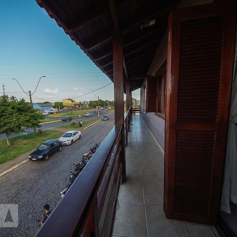 Casa à venda com 420m², 3 quartos e 3 vagasSacada da Sala
