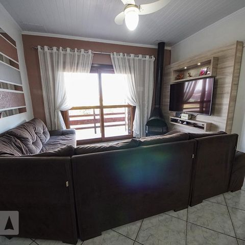 Casa à venda com 420m², 3 quartos e 3 vagasSala